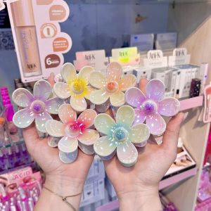 GANCHO FLOR BLANCA CON COLOR